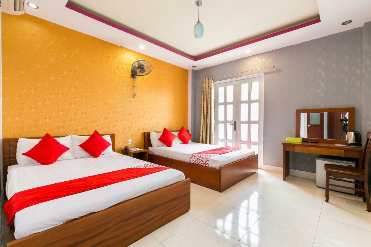 Amura Hotel Quan 7 Ho Chi Minh-staden Exteriör bild